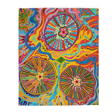 Multidimensional Velveteen Plush Blanket