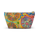 Multidimensional Accessory Pouch w T-bottom